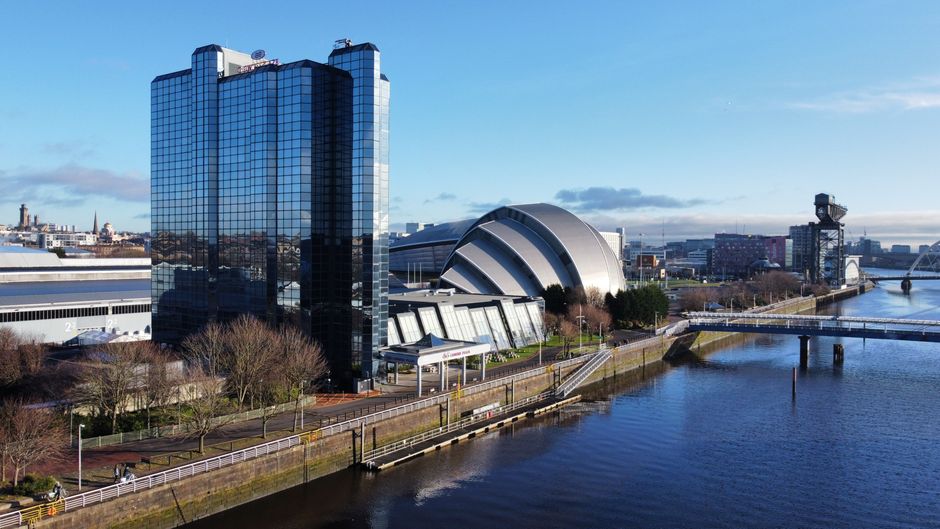 Crowne Plaza Glasgow Exterior