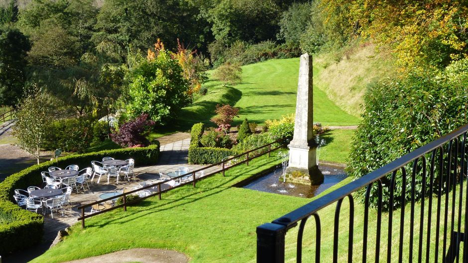 New House Country Hotel Exterior