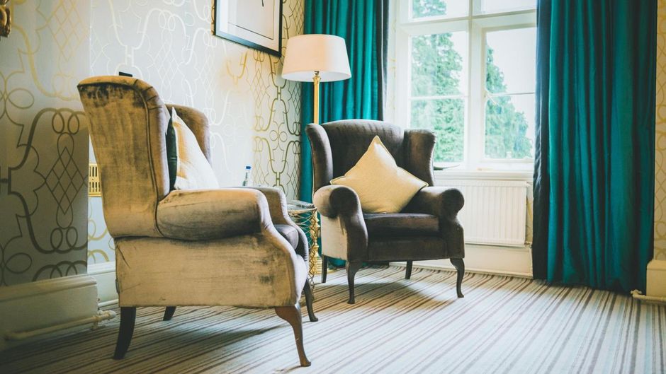 Coed-Y-Mwstwr Hotel Suite