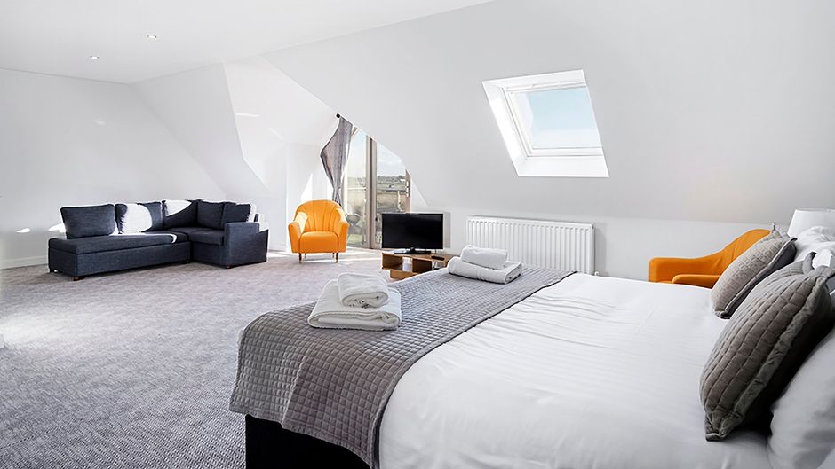 Cotswolds Hotel and Spa Suite
