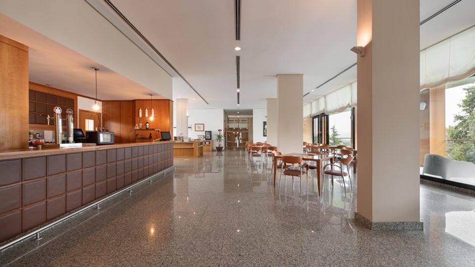 Exe Via Argentum Lobby