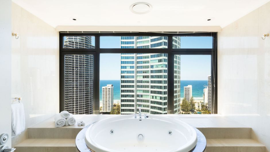 voco Gold Coast Suite