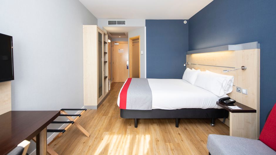 Holiday Inn Express Barcelona-Sant Cugat Room