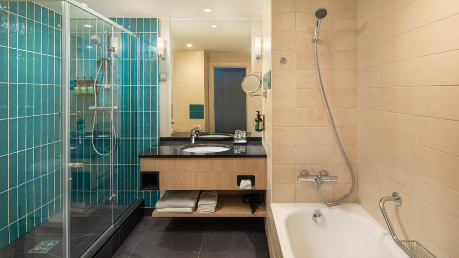 Crowne Plaza Budapest Room