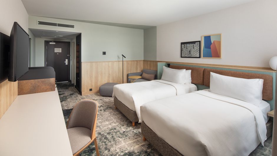 Crowne Plaza Budapest Room