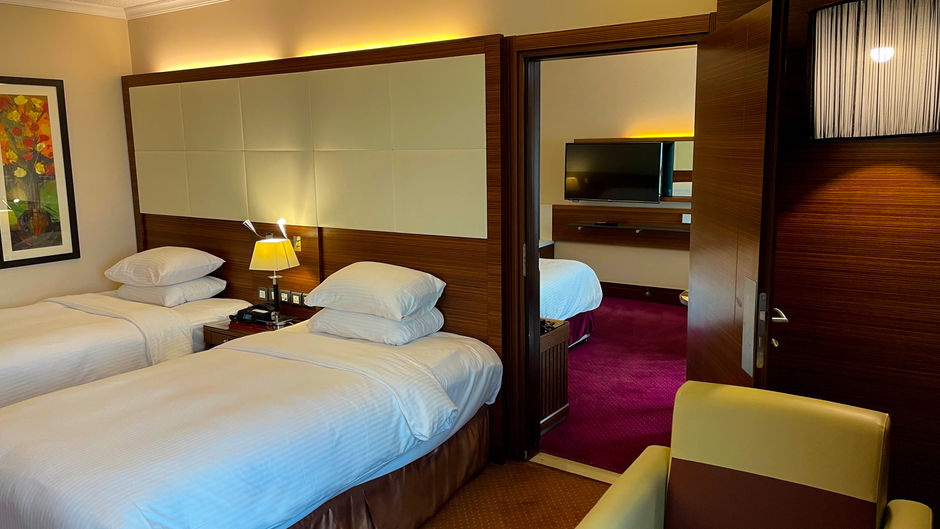 Crowne Plaza Amman Room