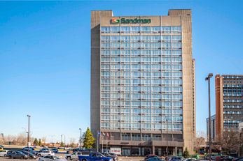 Sandman Hotel Montreal-Longueuil