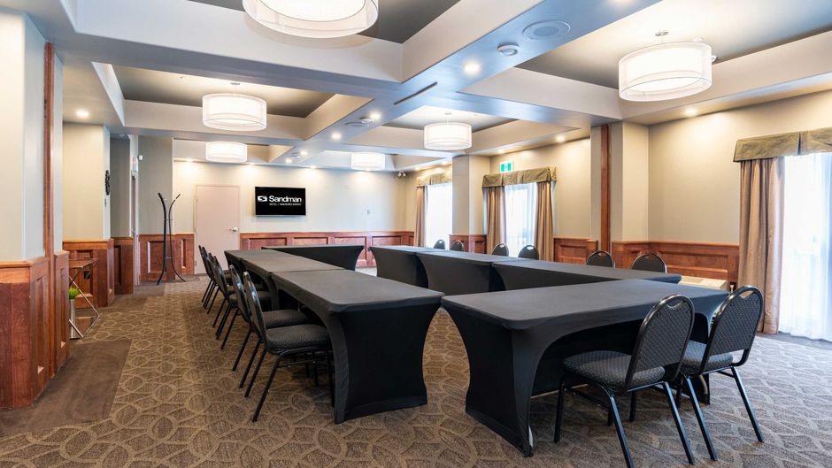 Sandman Hotel Vancouver Airport Meeting