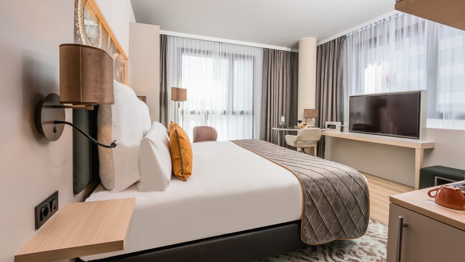 Leonardo Royal Hotel Barcelona Fira Room