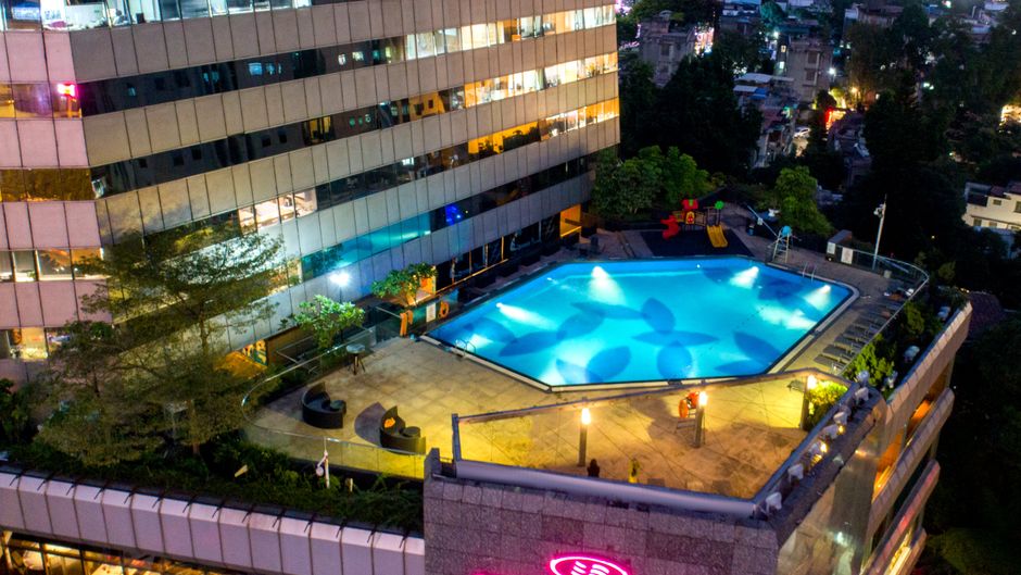 Crowne Plaza Guangzhou City Centre Pool