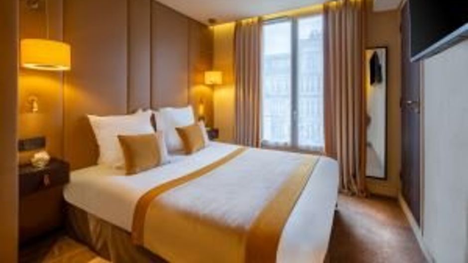 Hotel de la Bourdonnais Room