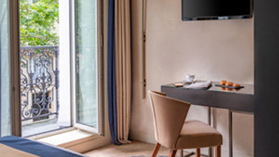 Hotel de la Bourdonnais Room