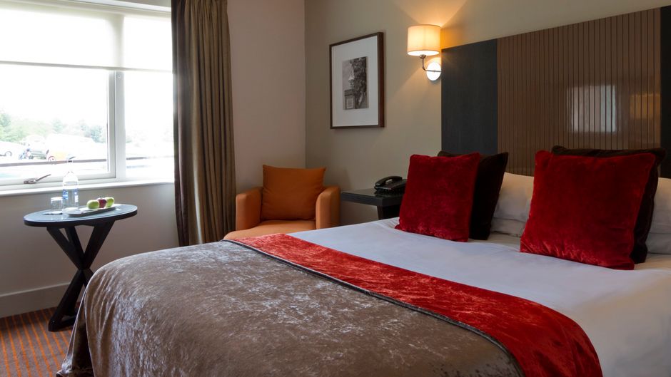 Staverton Park Hotel & Golf Club Room