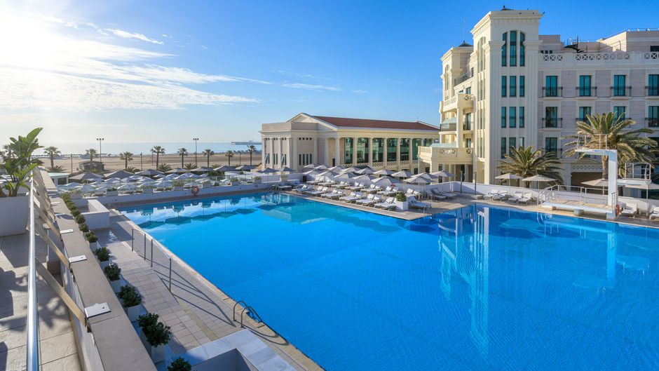 Las Arenas Balneario Resort Recreation