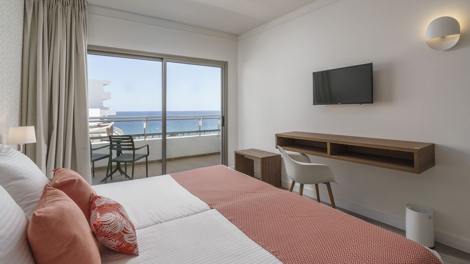Alua Atlantico Golf Resort Room