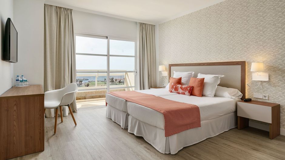 Alua Atlantico Golf Resort Room