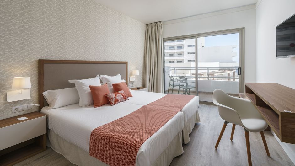 Alua Atlantico Golf Resort Room
