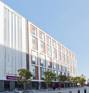 Premier Inn Bristol City Ctr Finzel