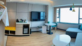<b>Holiday Inn Shanghai Nanjing Road Suite</b>. Virtual Tours powered by <a href="https://www.leonardoworldwide.com/" title="Leonardo Worldwide" target="_blank">Leonardo</a>.