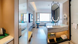 <b>Holiday Inn Shanghai Nanjing Road Room</b>. Virtual Tours powered by <a href="https://www.leonardoworldwide.com/" title="Leonardo Worldwide" target="_blank">Leonardo</a>.