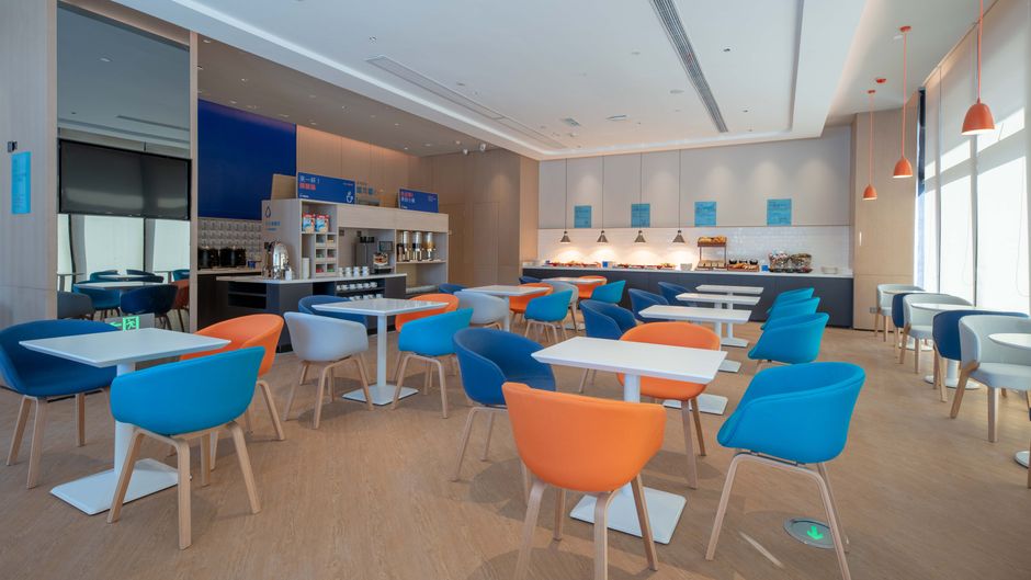 Holiday Inn Express North Gateway Restaurant