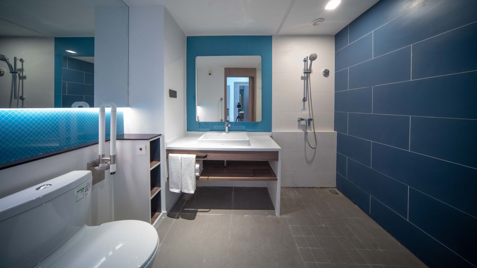 Holiday Inn Express North Gateway Room