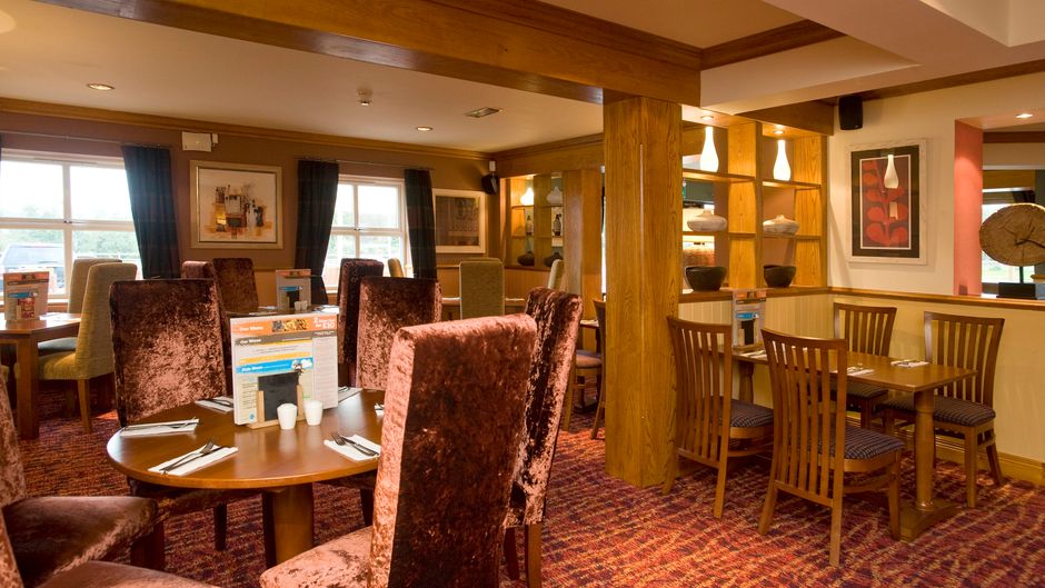 Premier Inn Lisburn Lobby