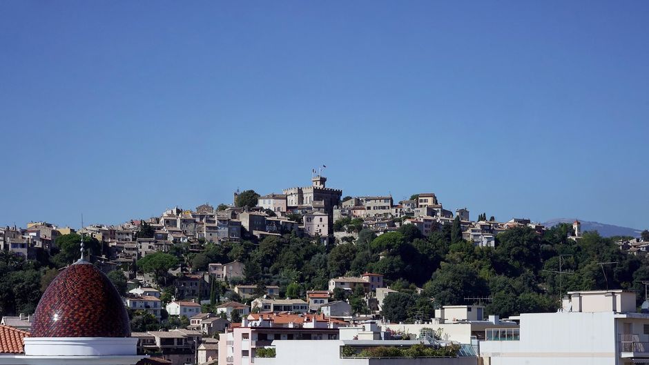 Hotel Indigo Cagnes-sur-Mer Exterior