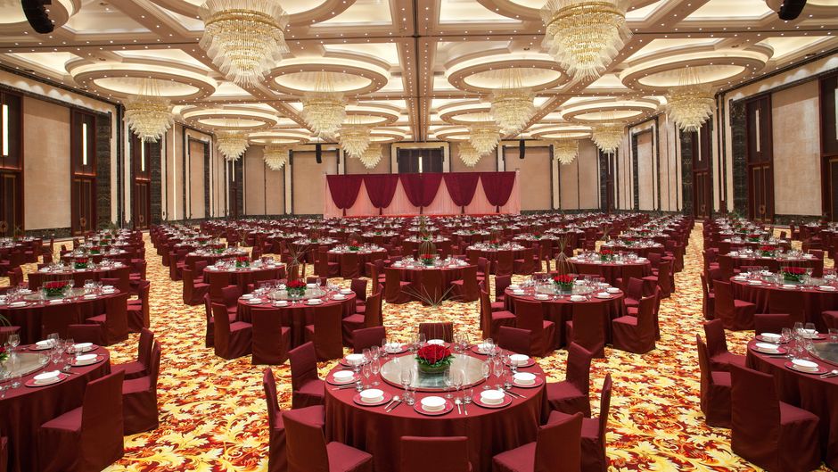 Holiday Inn & Suites International Expo Ballroom