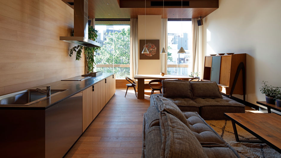Trunk Hotel Suite