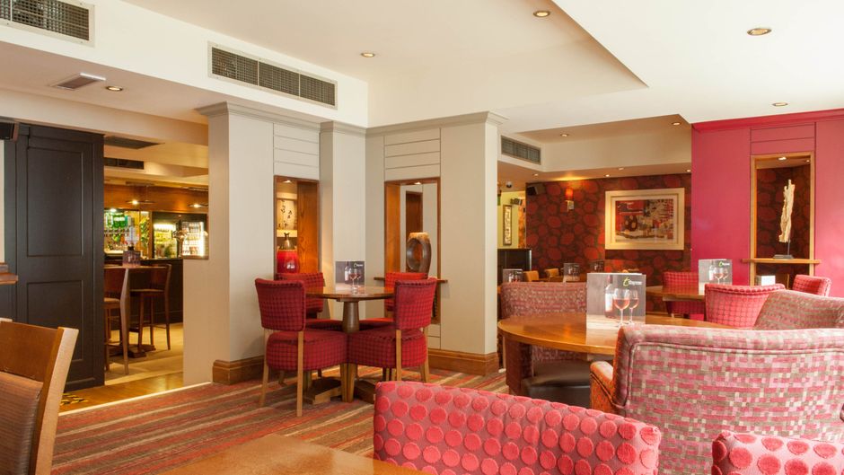 Premier Inn London Tower Bridge Lobby
