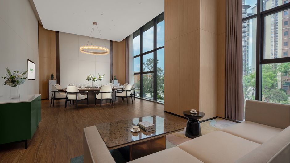 Holiday Inn Luzhou Longjian Restaurant