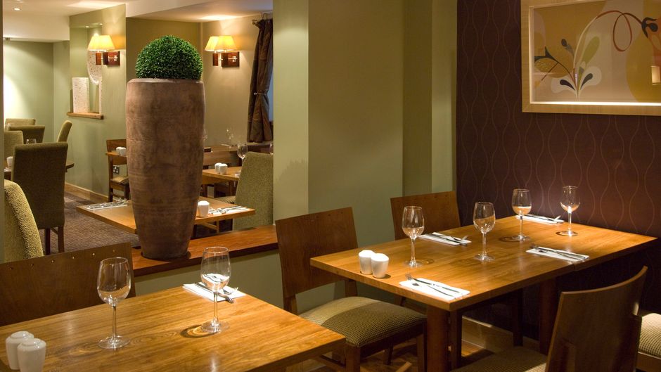Premier Inn London Victoria Lobby