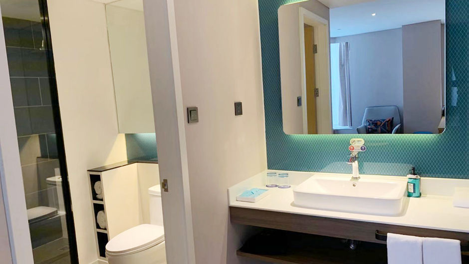 Holiday Inn Express Linyi West Suite