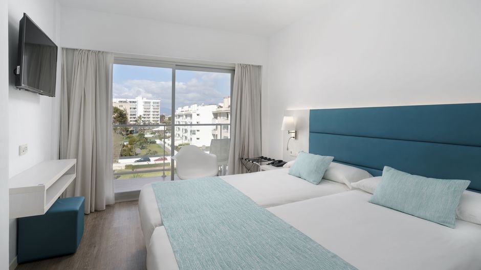 Alua Leo Hotel Room