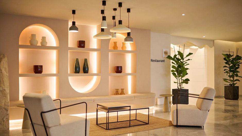 Alua Leo Hotel Lobby