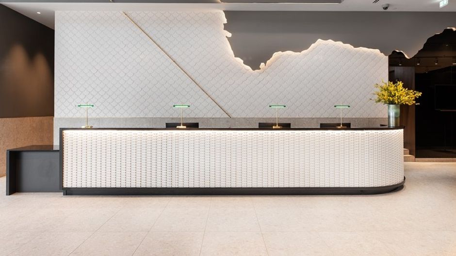 Ikonik Lisbon Lobby