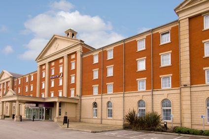 Premier Inn Manchester Trafford Centre W