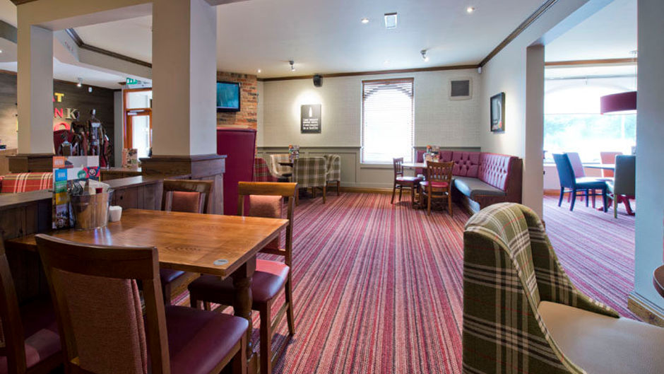 Premier Inn Newcastle (Metro Centre) Lobby