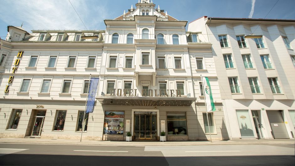 Gollner Hotel Exterior