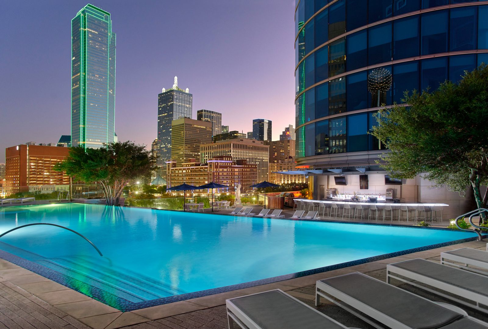 Heated rooftop infinity pool at the Omni Dallas Hotel