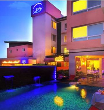 Home Suites Hotel