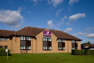 Premier Inn Northampton West (Harpole)
