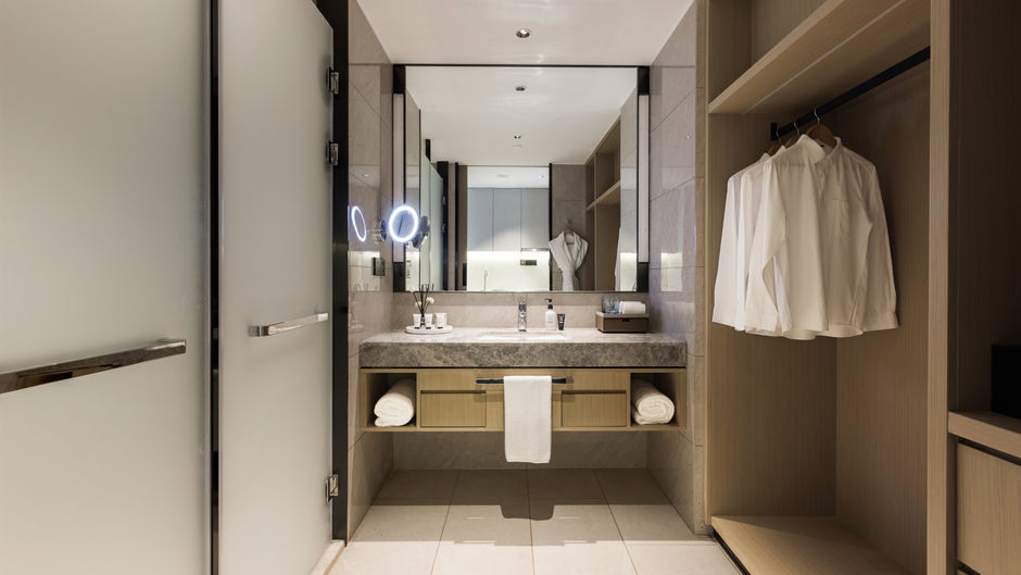 Modena by Fraser Nanjing Room