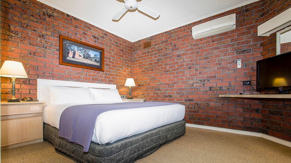 Hotel Bruce County Room