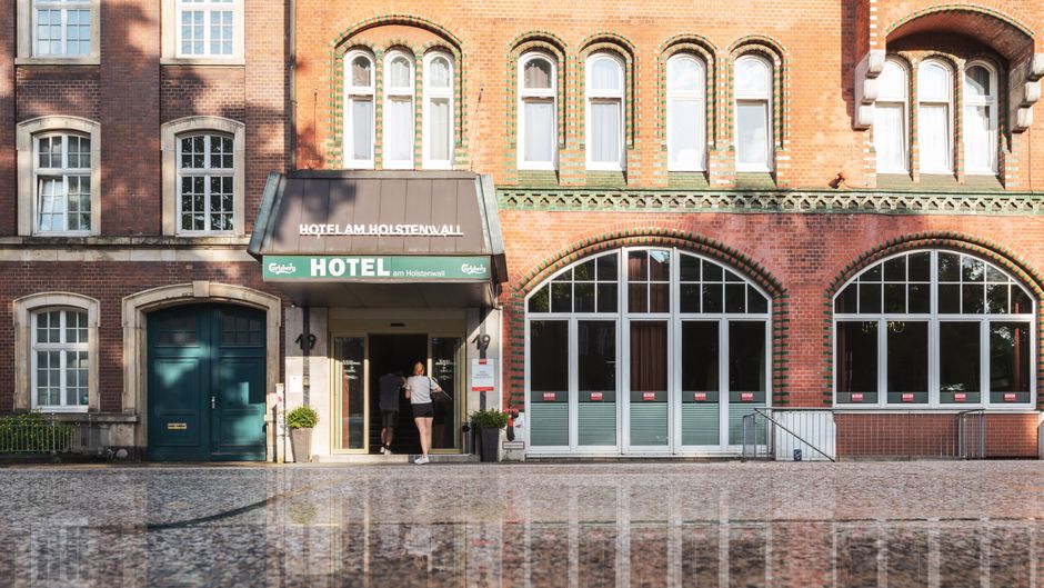 Novum Hotel Am Holstenwall Exterior