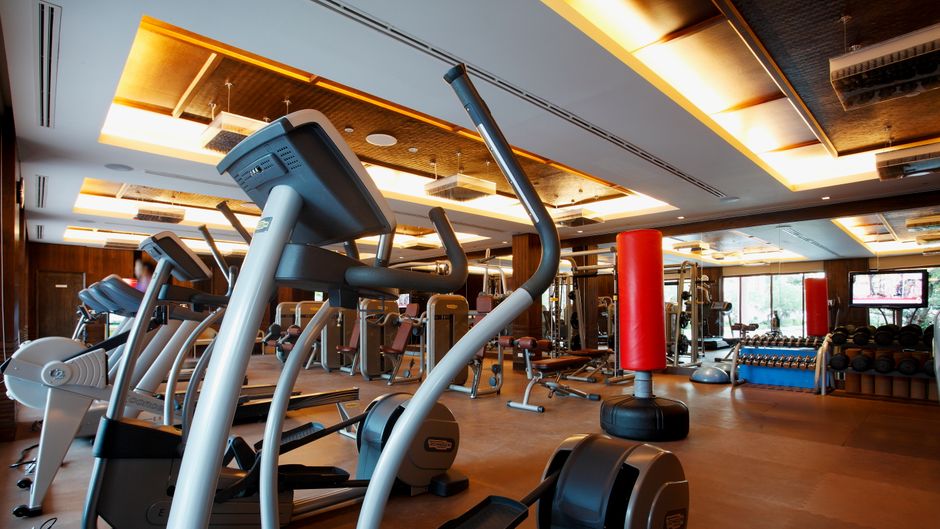 Centara Grand Beach Resort Phuket Recreation
