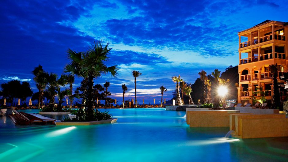 Centara Grand Beach Resort Phuket Pool
