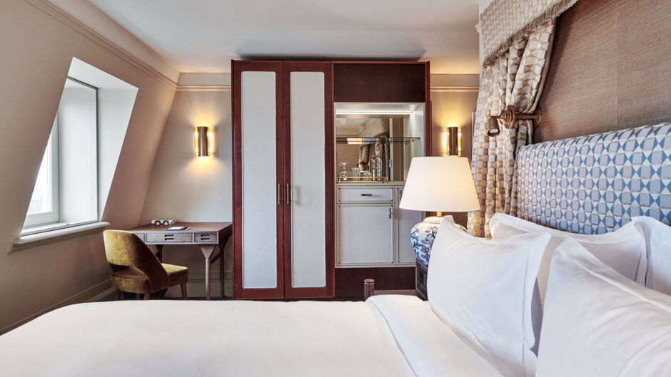 De L'Europe Room