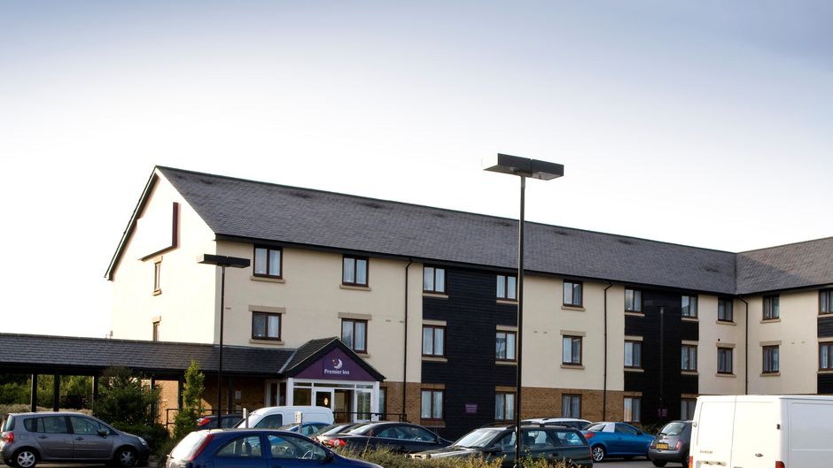 Premier Inn Chelmsford (Boreham) Exterior